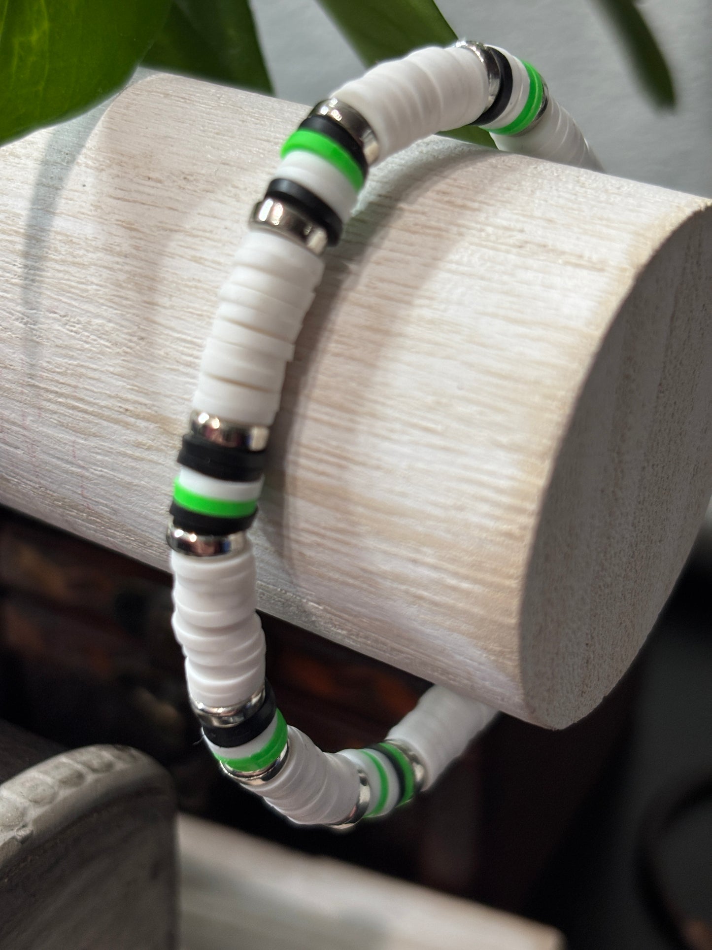 "Forest Frost" - Handmade Clay Heishi Bead Stretch Bracelet