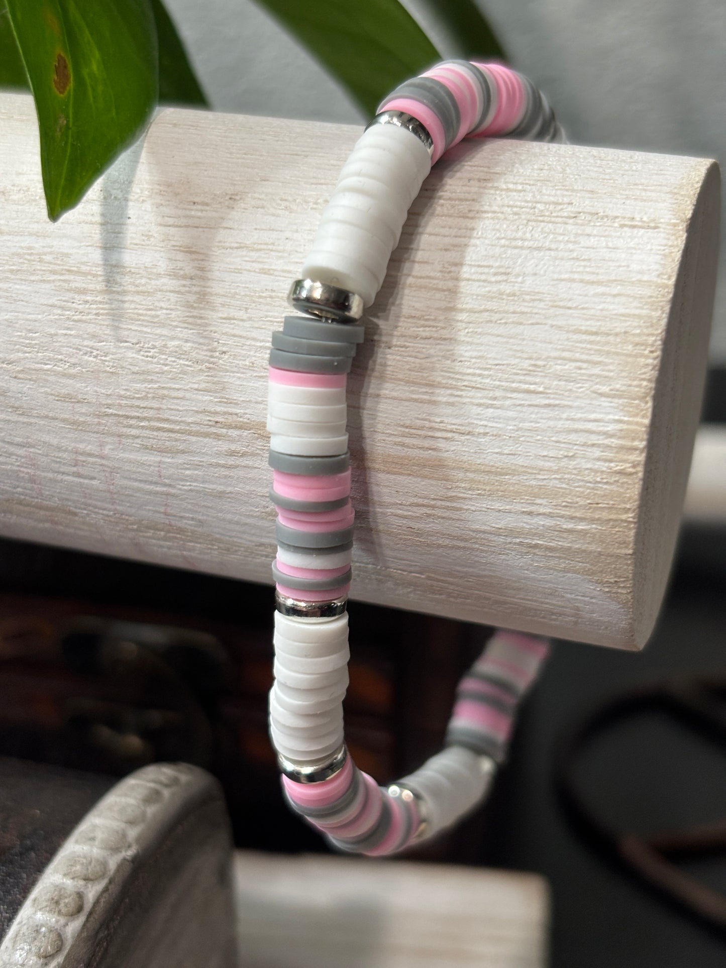 "Heathered Rose" - Handmade Clay Heishi Bead Stretch Bracelet