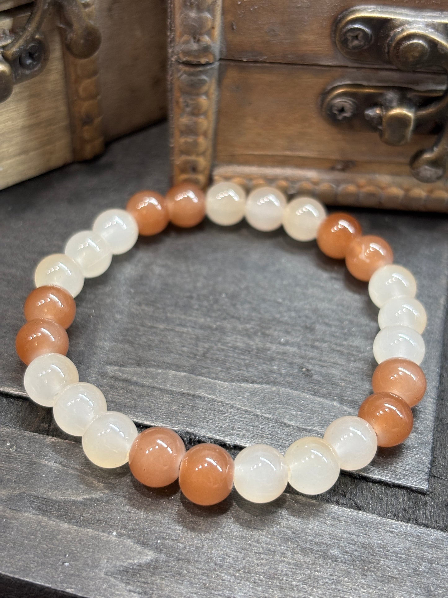 "Tawny II" - Handmade Glass Beaded Stretch Bracelet