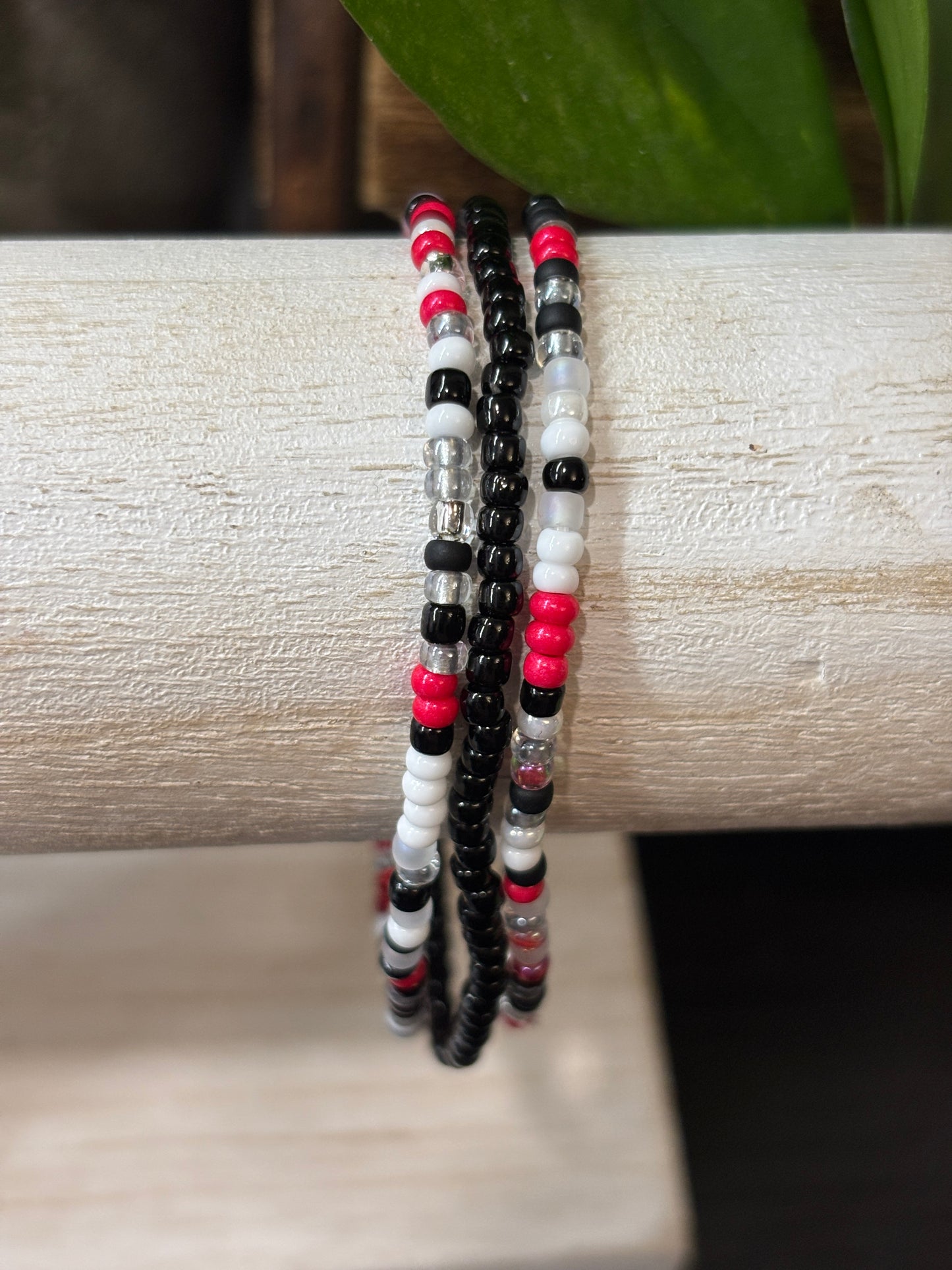 "Steal Bloom" - Handmade Seed Bead Stretch Bracelet Set of 3