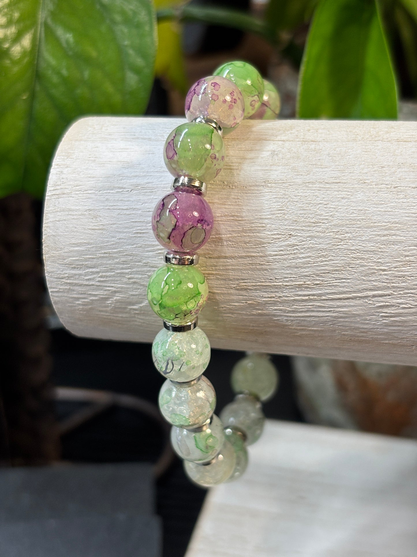 "Torvi" - Handmade Glass Beaded Stretch Bracelet