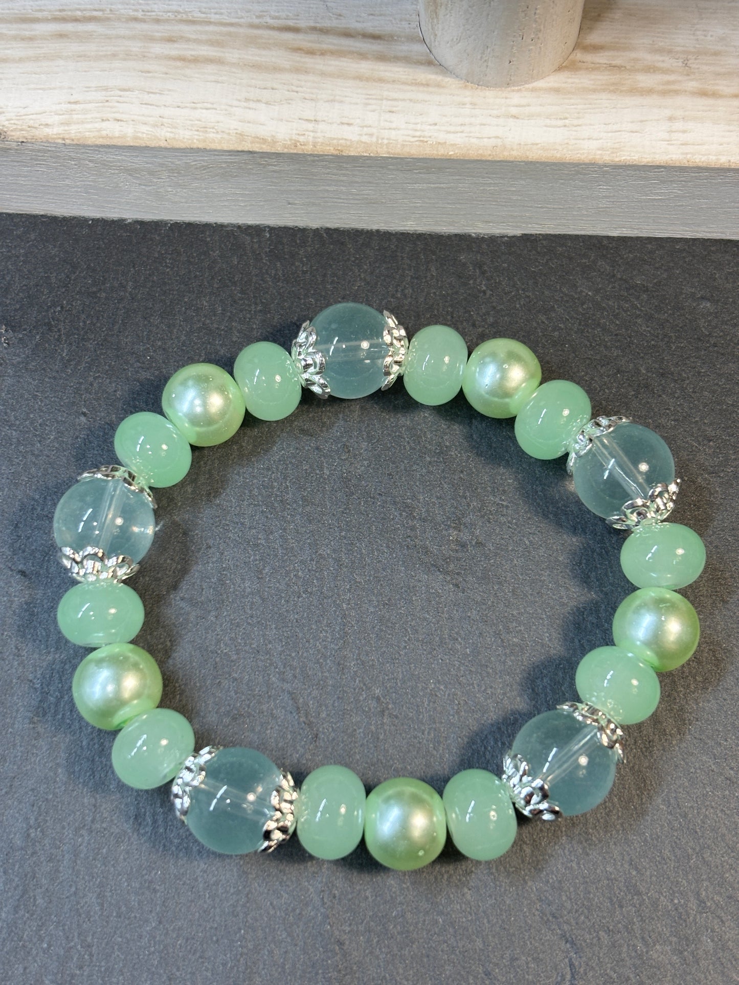 Victorian Mint  Handmade Glass Beaded Stretch Bracelet - 3