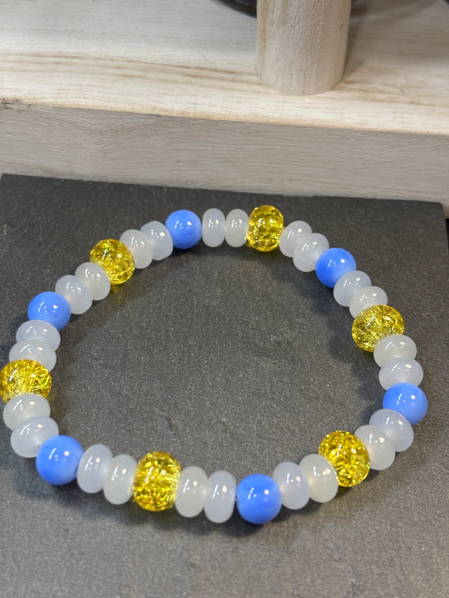 "Bluebonnet III" - Handmade Glass Beaded Stretch Bracelet