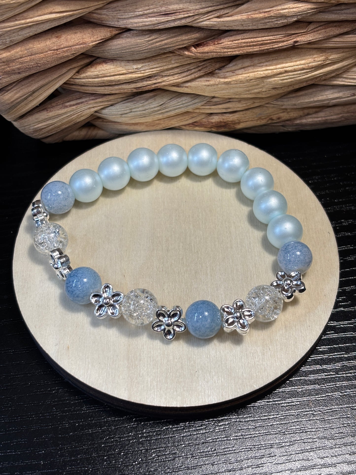 "Daisy Blue" - Handmade Glass Beaded Stretch Bracelet