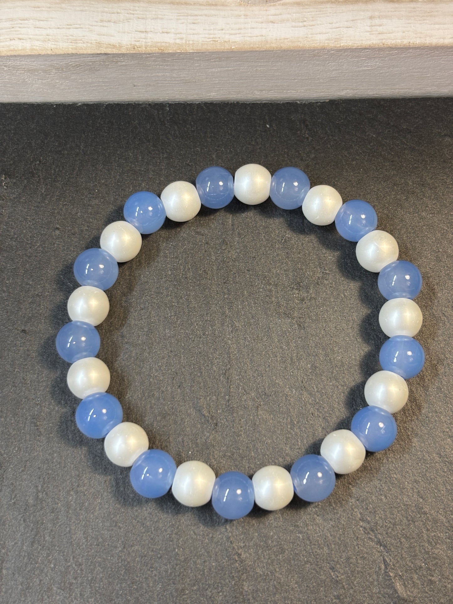 "Simplicity" - Handmade Glass Beaded Stretch Bracelet