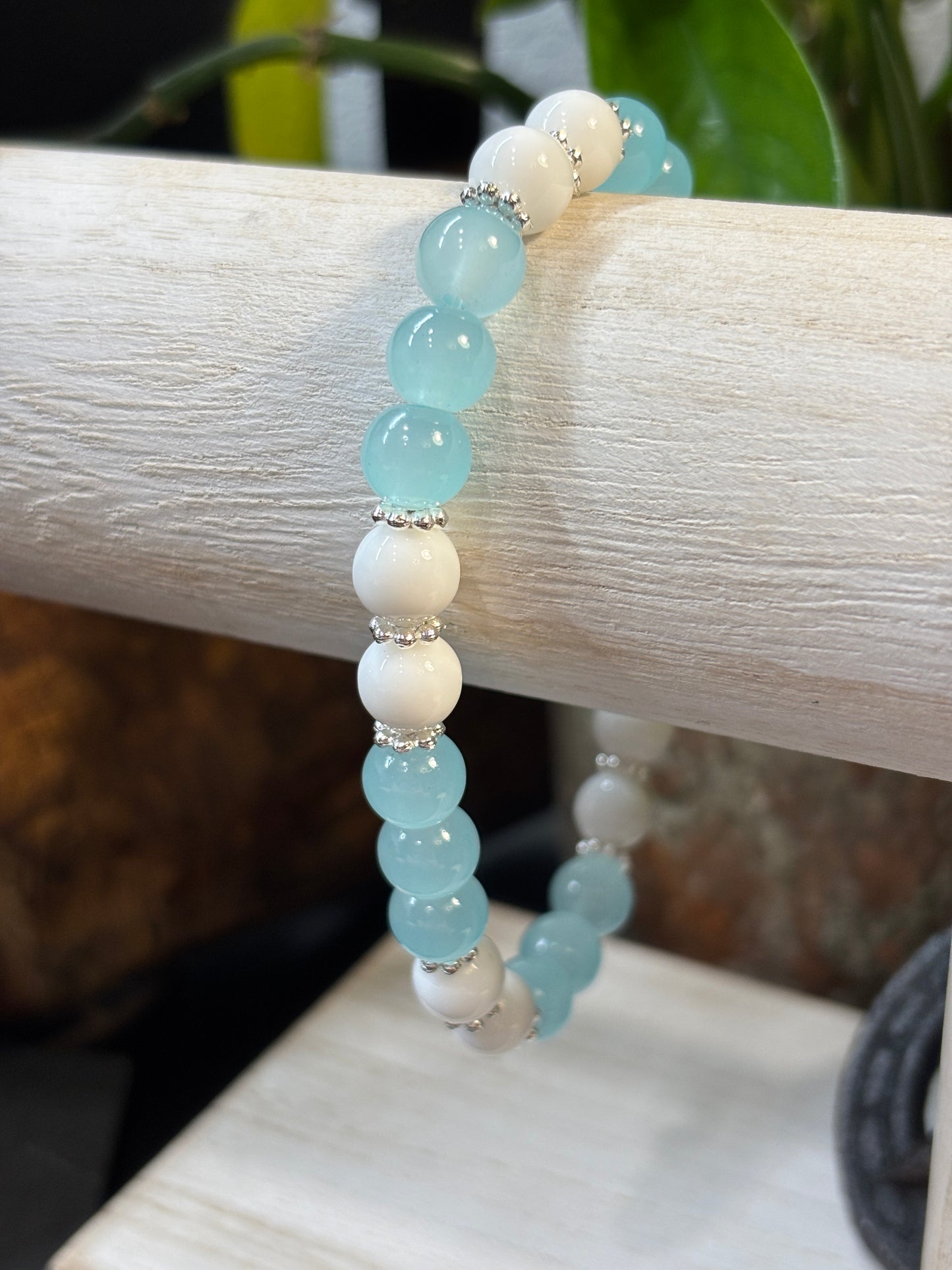 "Aqua White" - Handmade Glass Beaded Stretch Bracelet