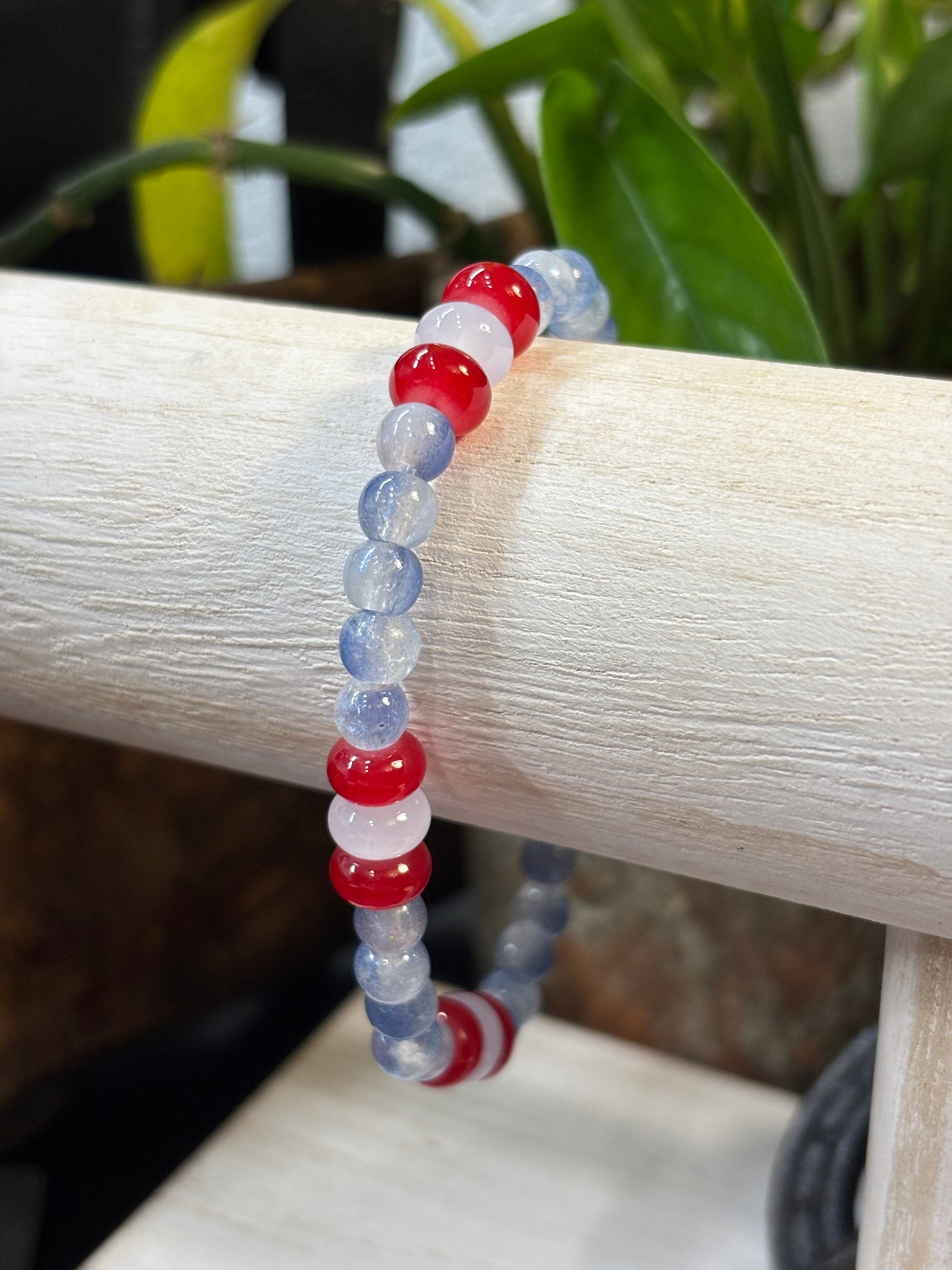 Texas  Handmade Glass Beaded Stretch Bracelet - 1