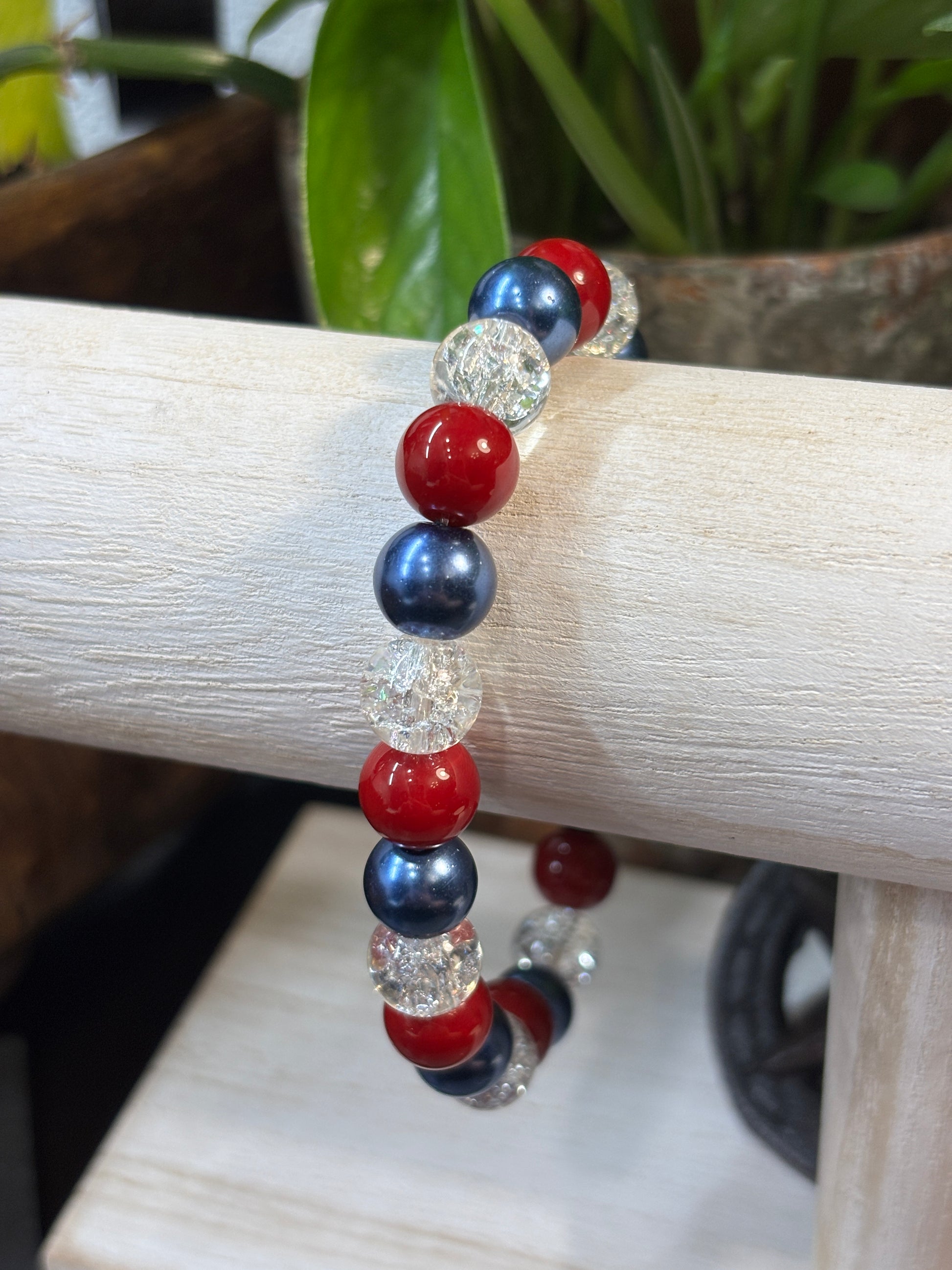 Texas Twister  Handmade Glass Beaded Stretch Bracelet - 1