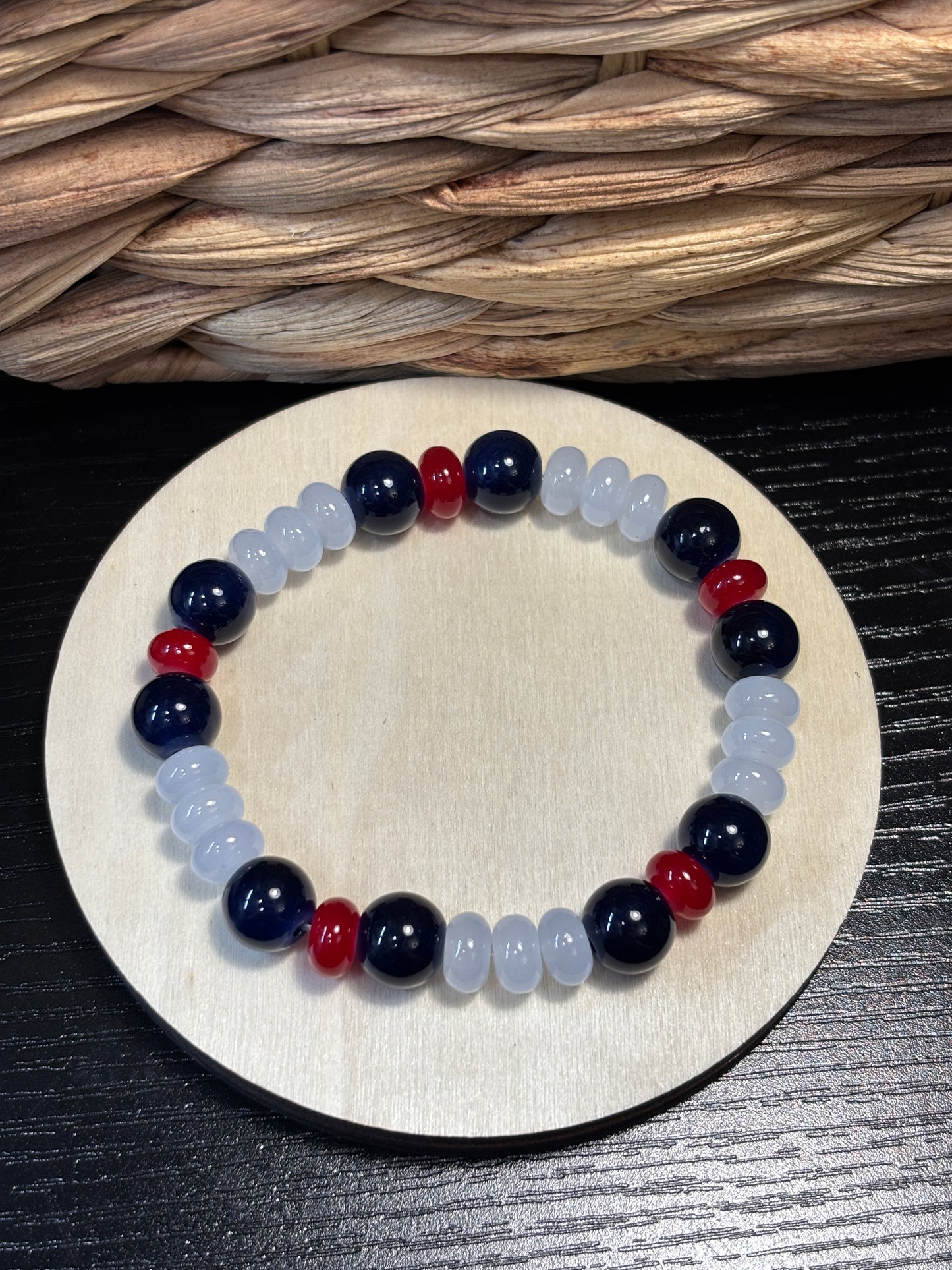 "USA" - Handmade Glass Beaded Stretch Bracelet