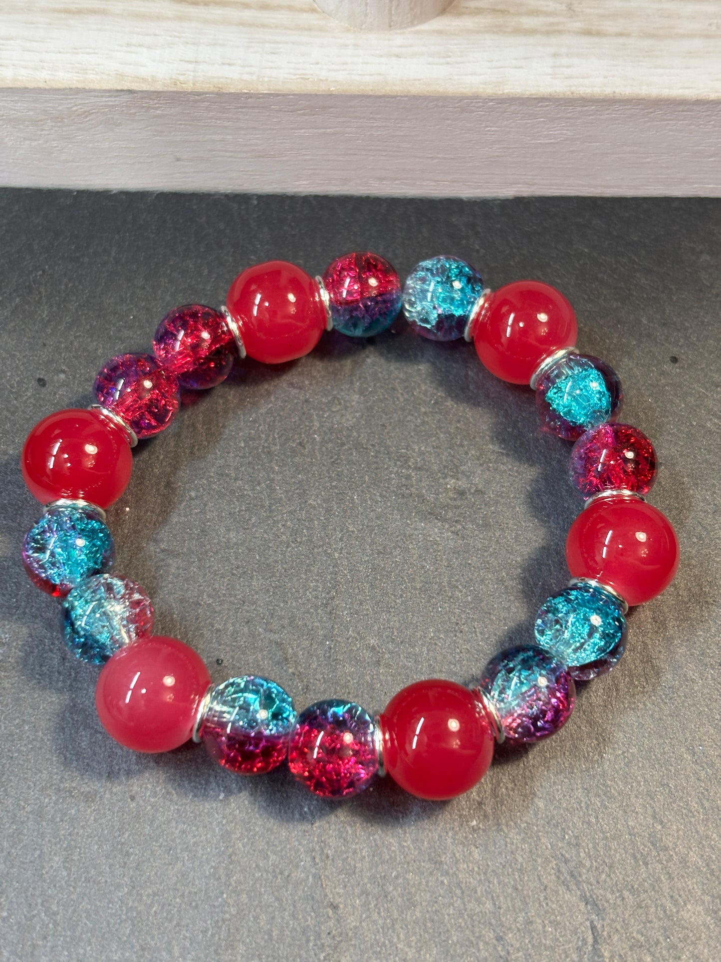 "Wonder II" - Handmade Glass Beaded Stretch Bracelet