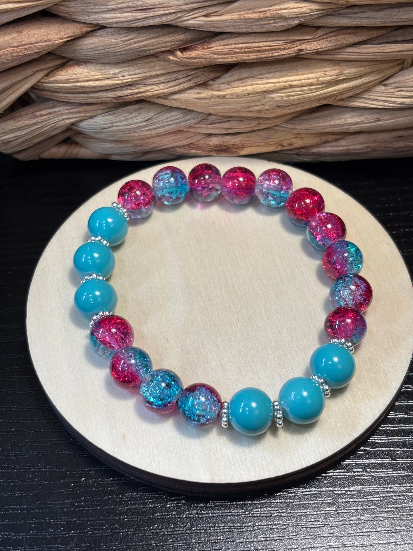 "Gwen III" - Handmade Glass Beaded Stretch Bracelet