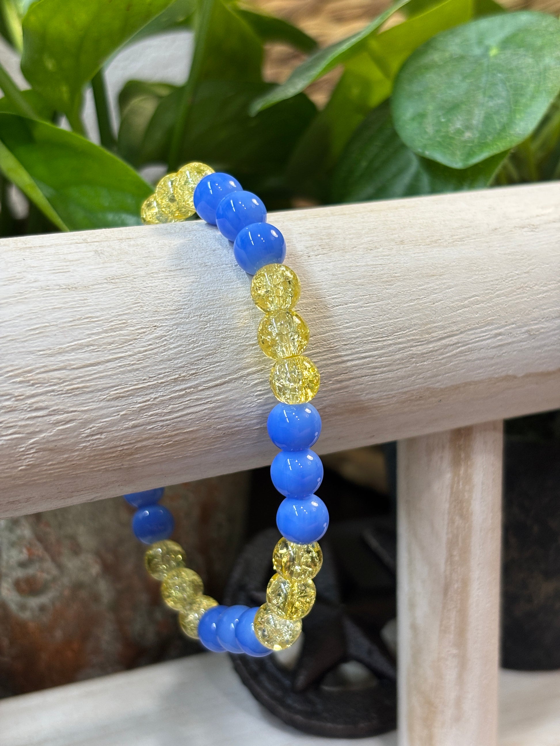 Texas Spring II  Handmade Glass Beaded Stretch Bracelet - 2