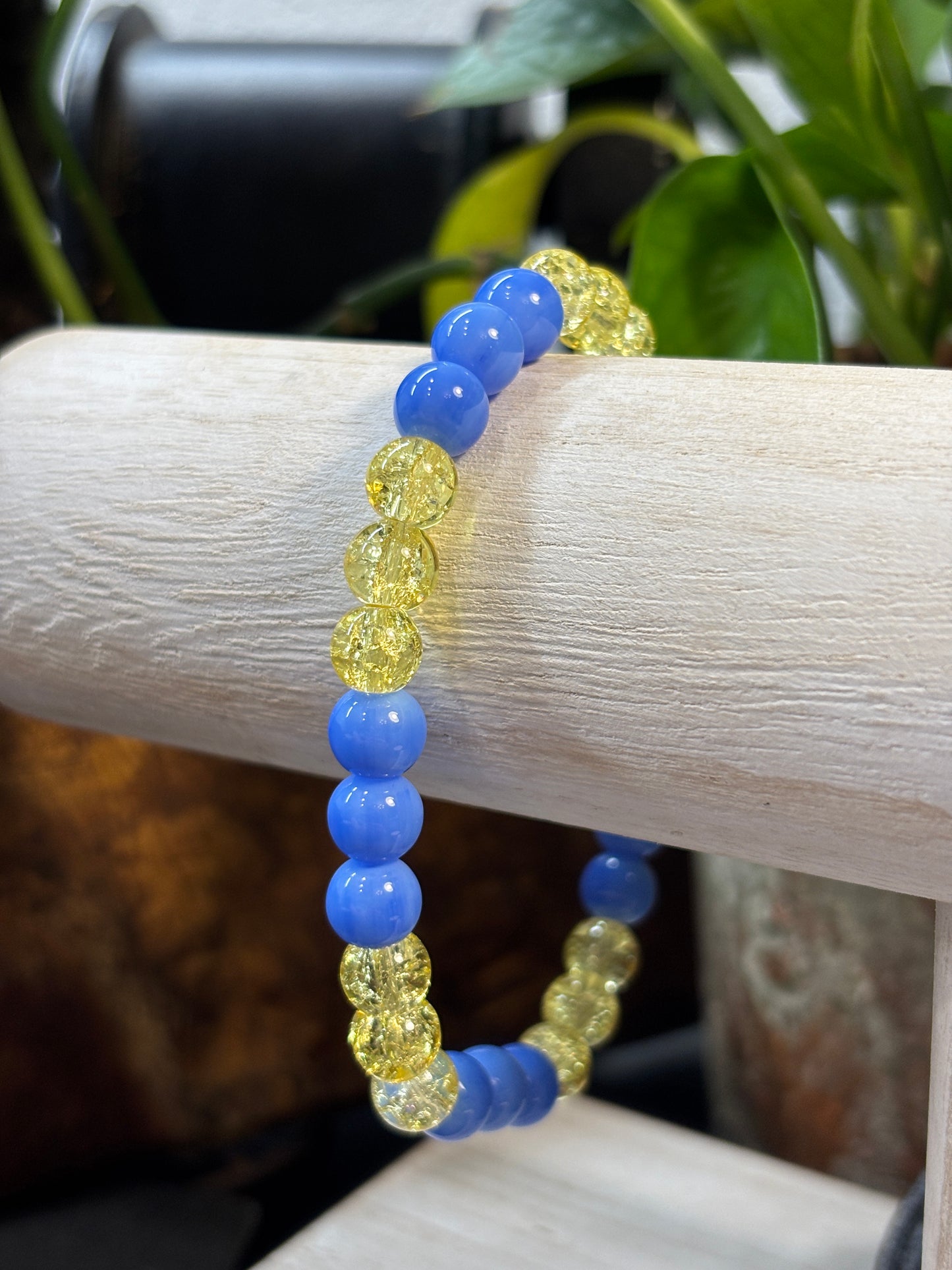 Texas Spring II  Handmade Glass Beaded Stretch Bracelet - 1