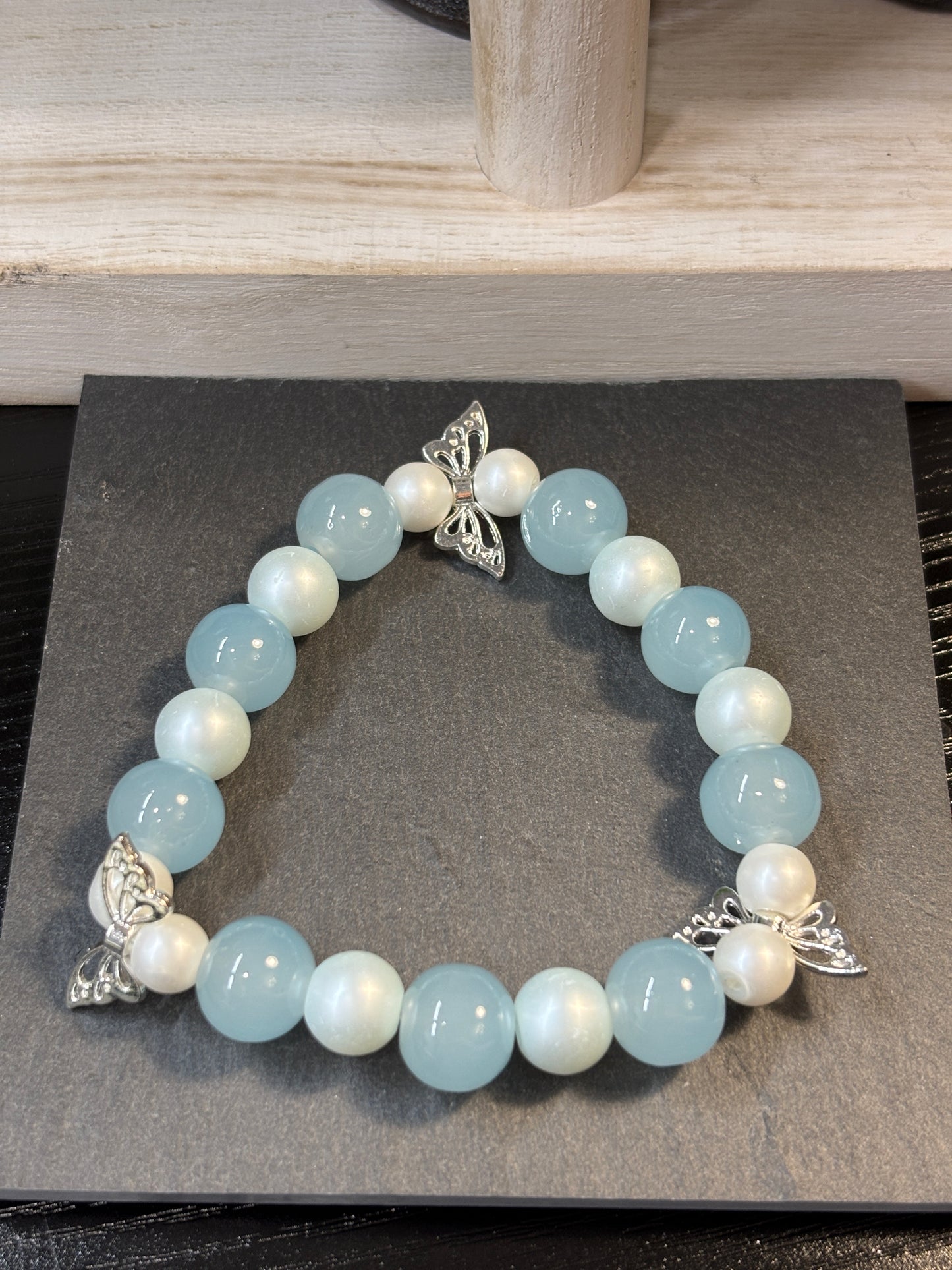 "Flutter" - Handmade Glass Beaded Stretch Bracelet