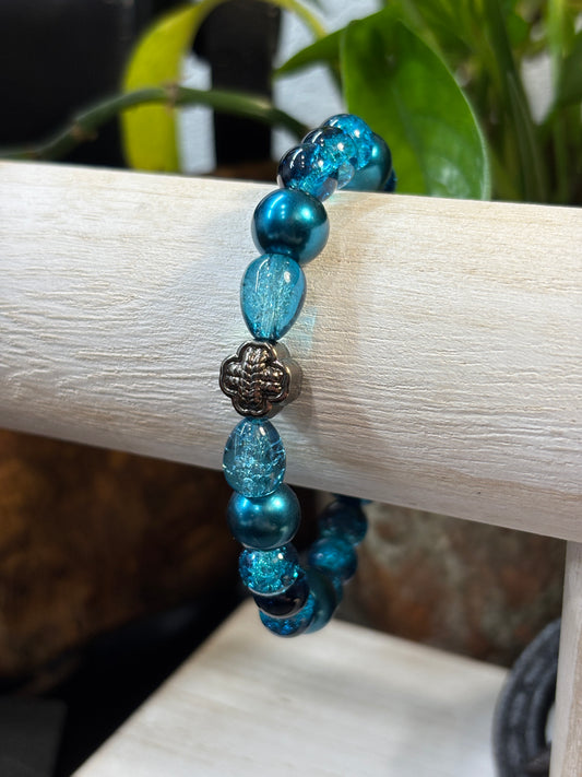 "Ocean Wave" - Handmade Glass Beaded Stretch Bracelet