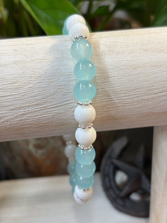 "Aqua White" - Handmade Glass Beaded Stretch Bracelet