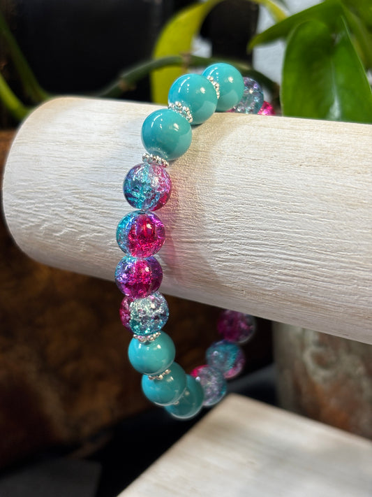 "Gwen III" - Handmade Glass Beaded Stretch Bracelet