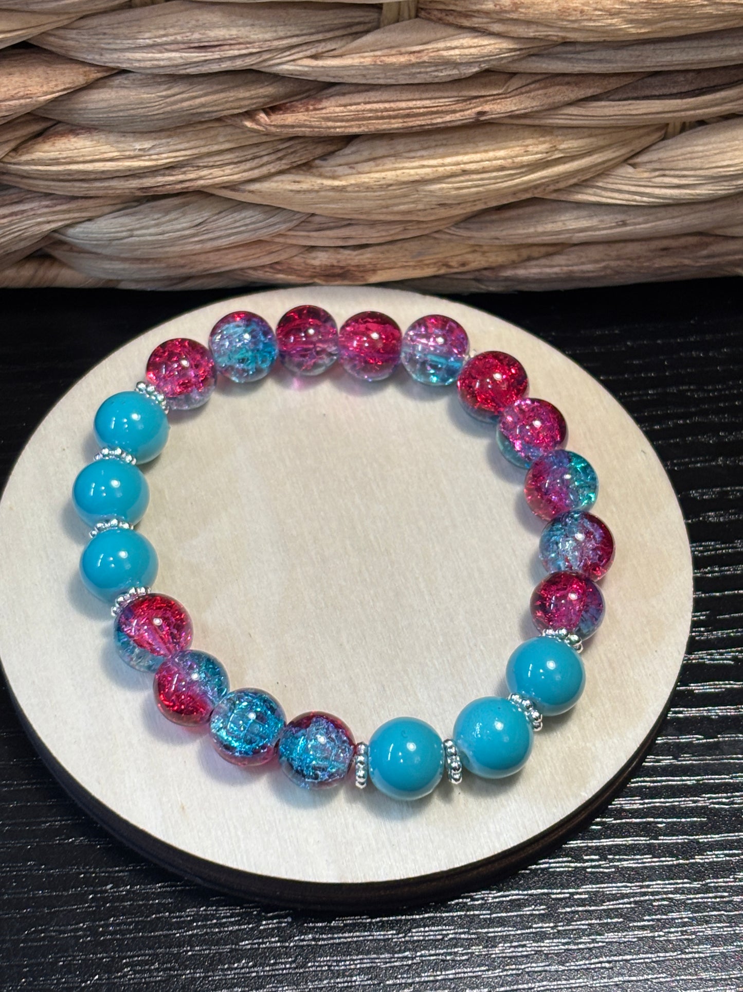 "Gwen III" - Handmade Glass Beaded Stretch Bracelet