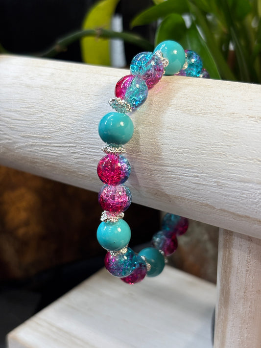 "Gwen" - Handmade Glass Beaded Stretch Bracelet